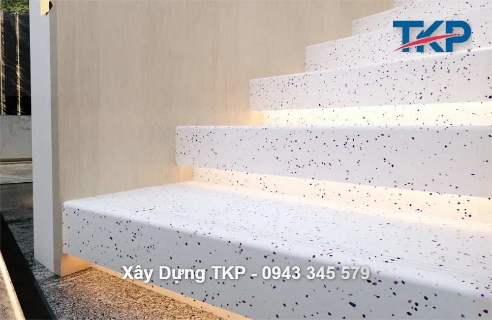 Mài bê tông cầu thang